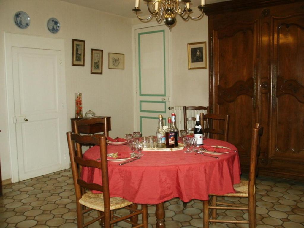 Chambres D'Hotes - Domaine Des Perrieres Crux-la-Ville Bagian luar foto